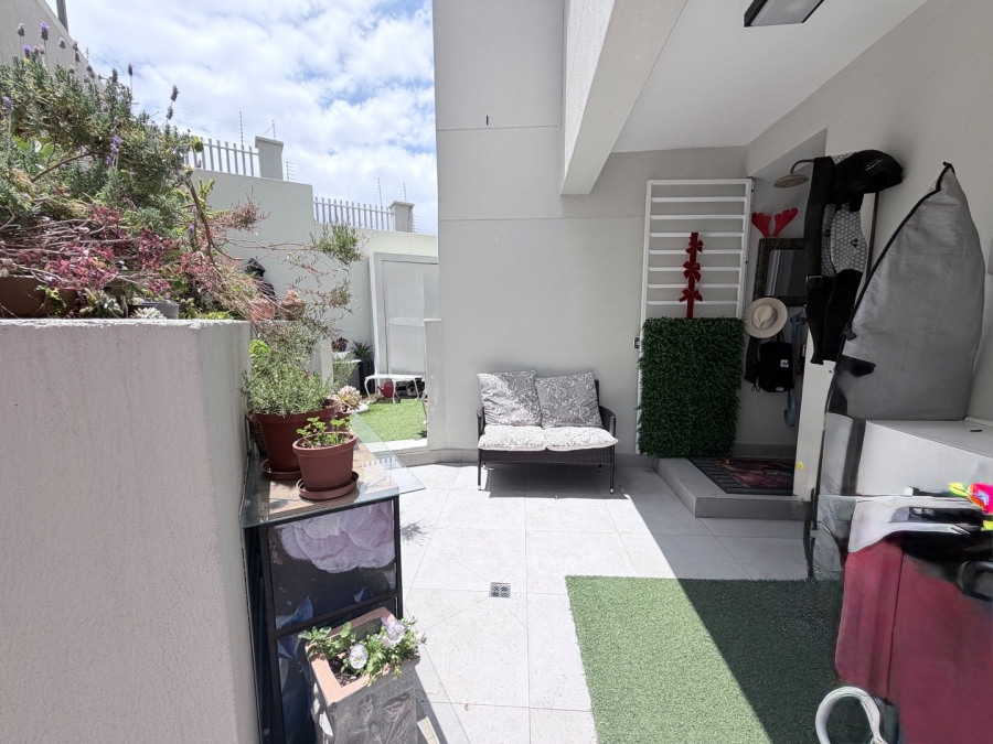 3 Bedroom Property for Sale in Big Bay Western Cape